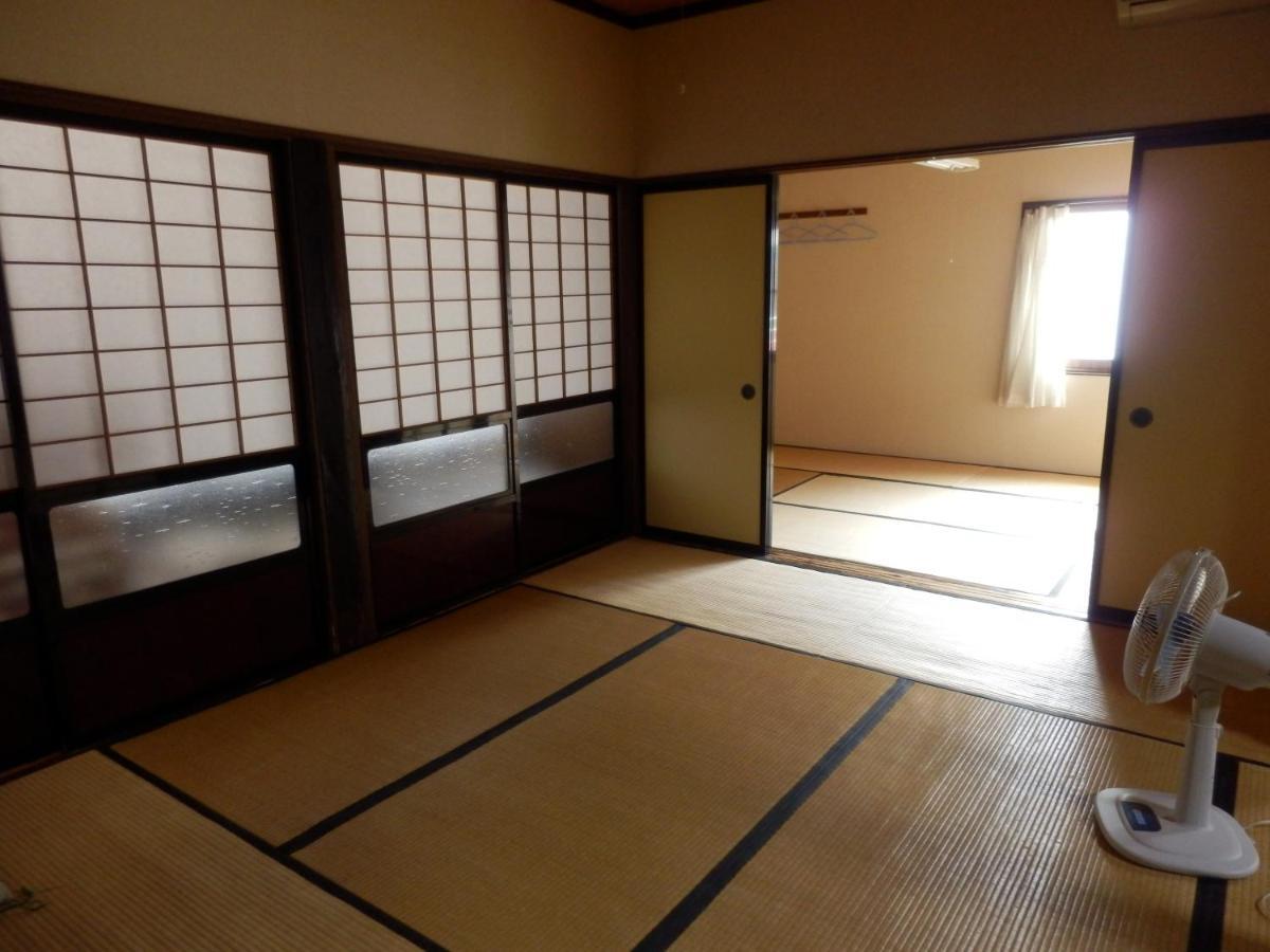 Hotel Minshuku Goyomon Nanto Zimmer foto